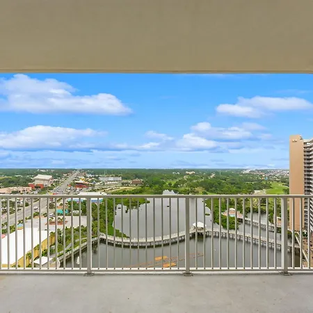 Laketown Wharf #1531 By Nautical Properties